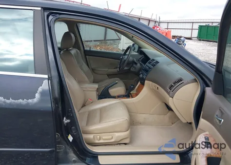 2003 Honda Accord 3.0 Ex from USA, damaged, VIN 1HGCM66533A087447